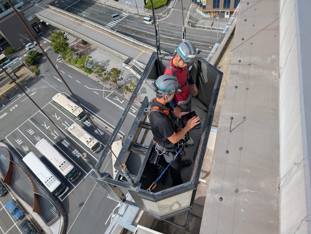 某ホテル施設　外壁全面打診調査（奈良）